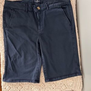 American Eagle Shorts “The Bermuda” in Navy Blue Size 12